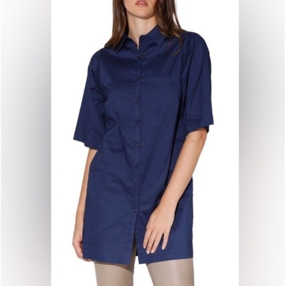 Walter Baker Myla Tunic Shirt Womens Size Small Navy Blue Button Down Pockets